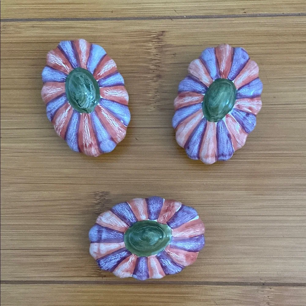 MacKenzie-Childs Ceramic Knobs Set Of 3 Floral Green Purple Orange Vintage - Picture 15 of 17